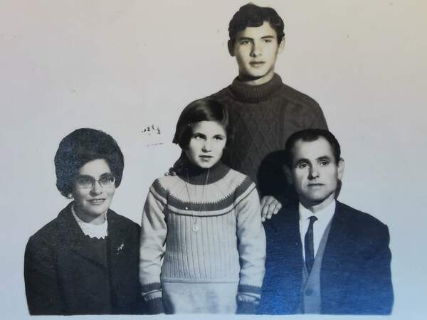 1969