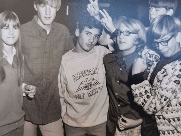 1969